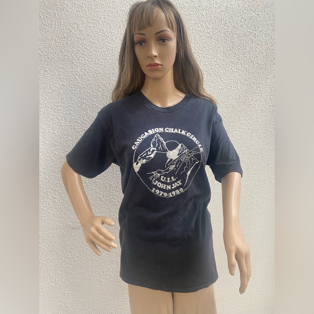 VINTAGE JOHN JAY HS TSHIRT.  79-80 Size M